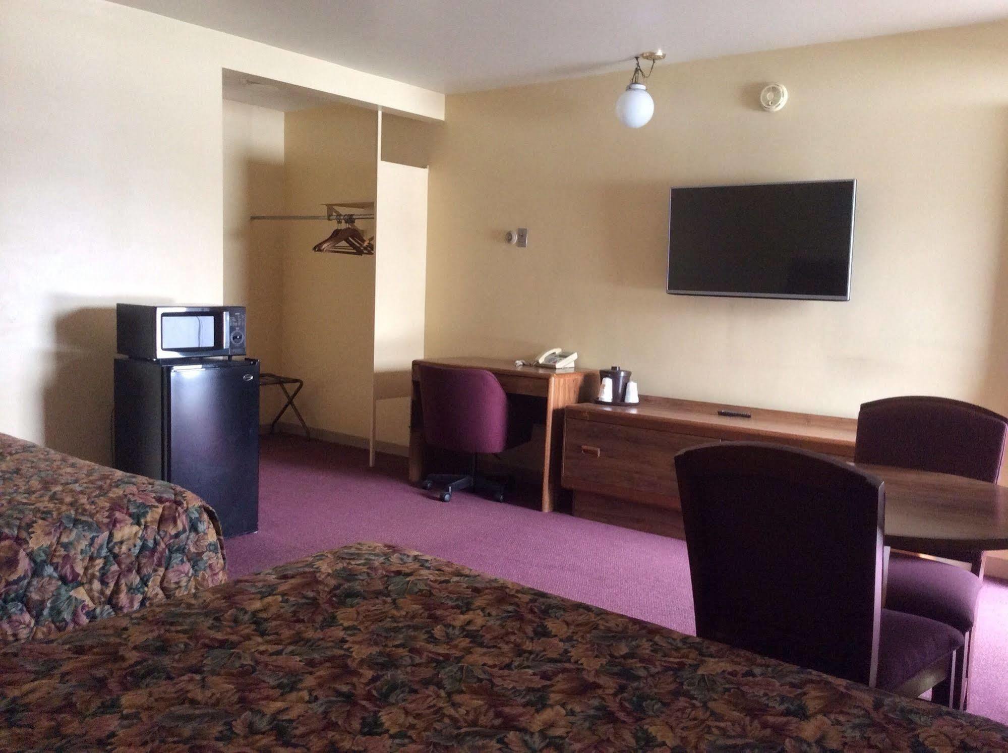 Allenwood Motel Allentown Bagian luar foto